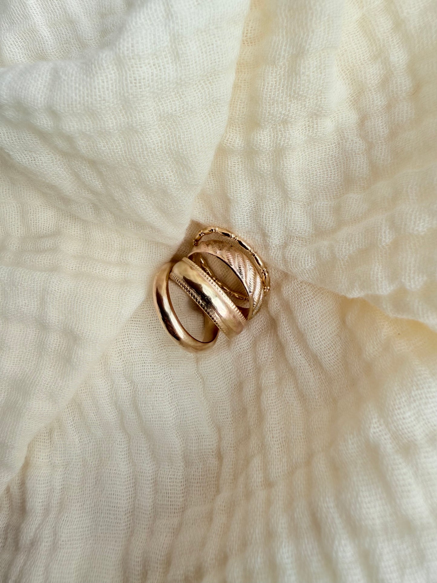 Thick Smooth & Decorative Gold Ring