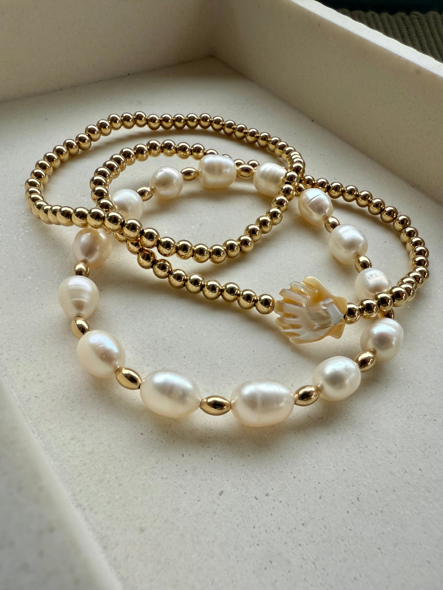 Pearls & Gold Bracelet