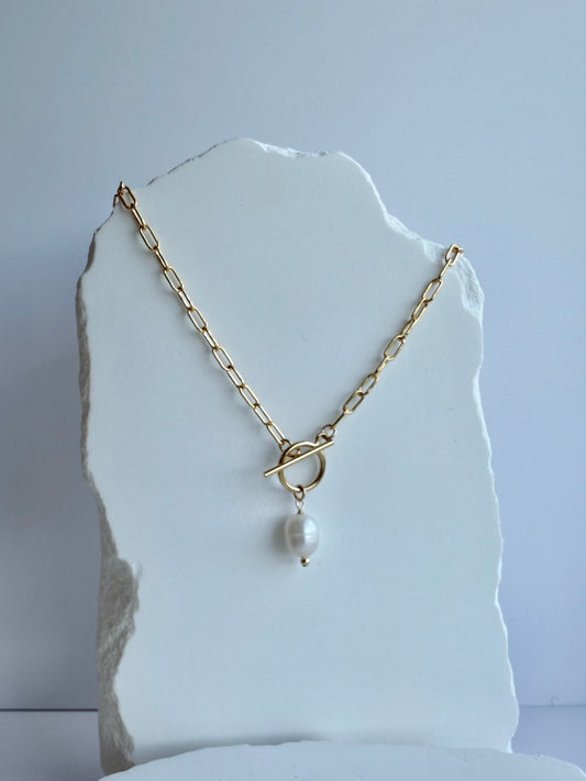 Freshwater Pearl Paper Clip Necklace