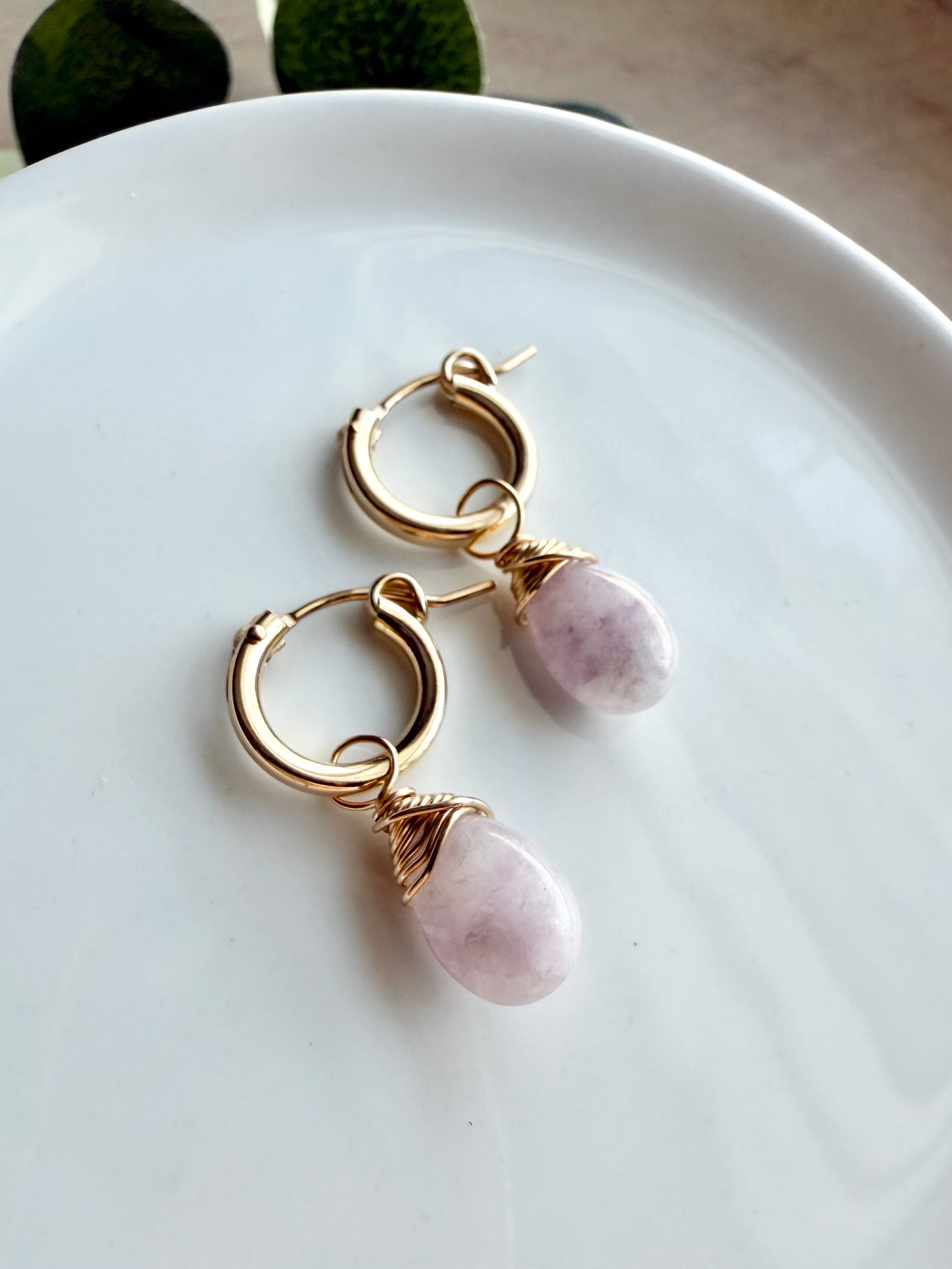 Lepidolite Faceted Tear Drop Huggies