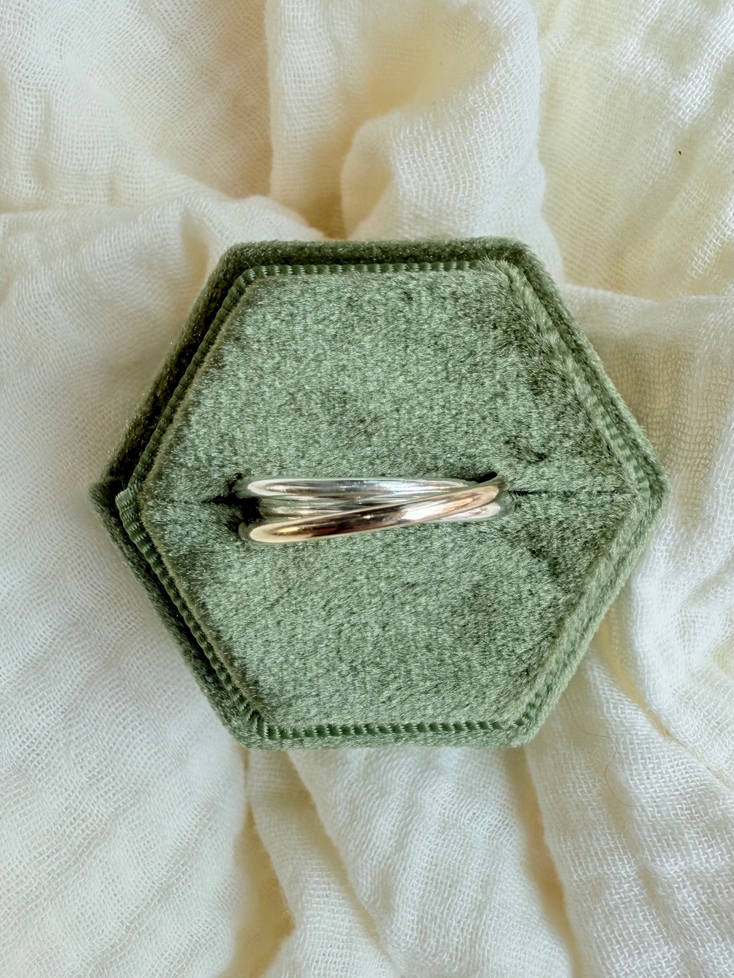 Fidget Triple Band Ring