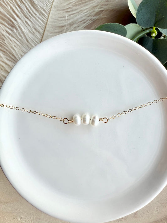 Three Freshwater Pearls Necklace