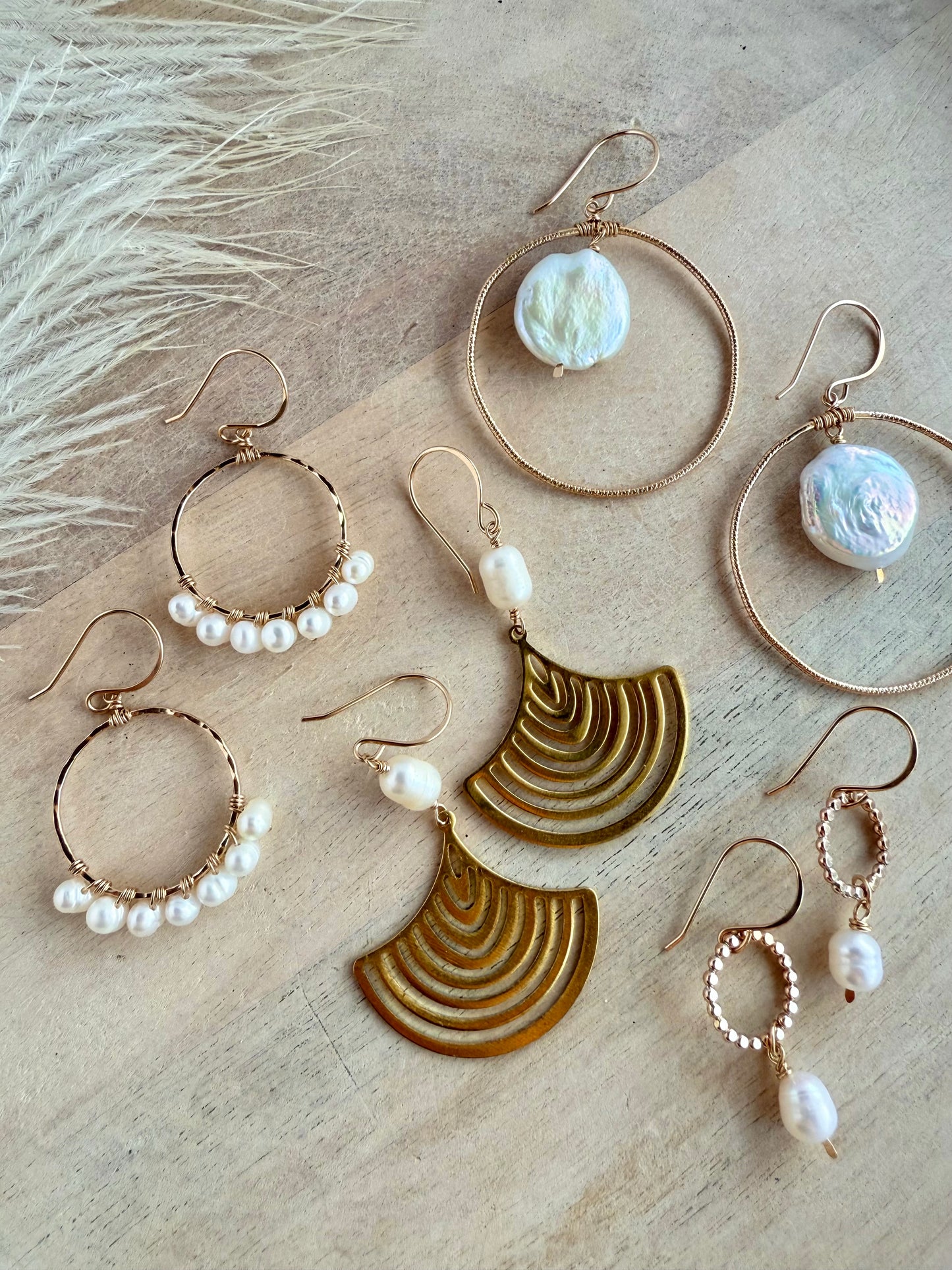 Freshwater Pearl Circle Hoop Earrings