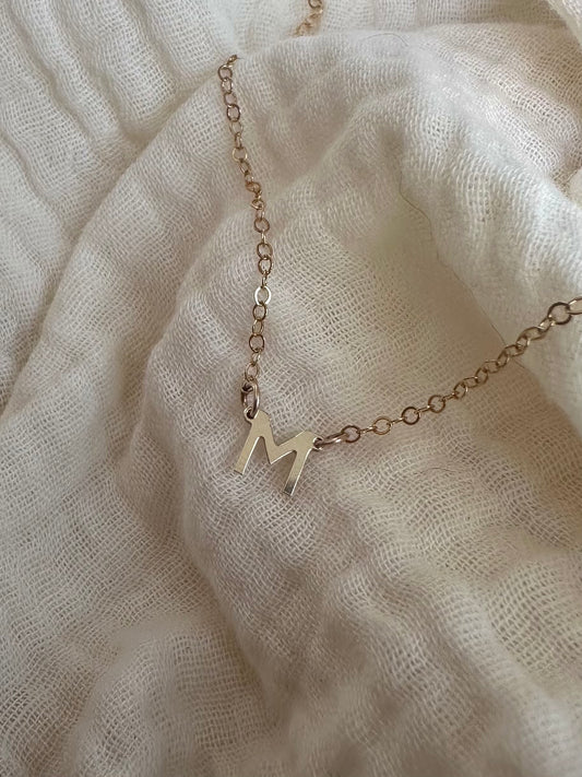 Stationary Initial Necklace