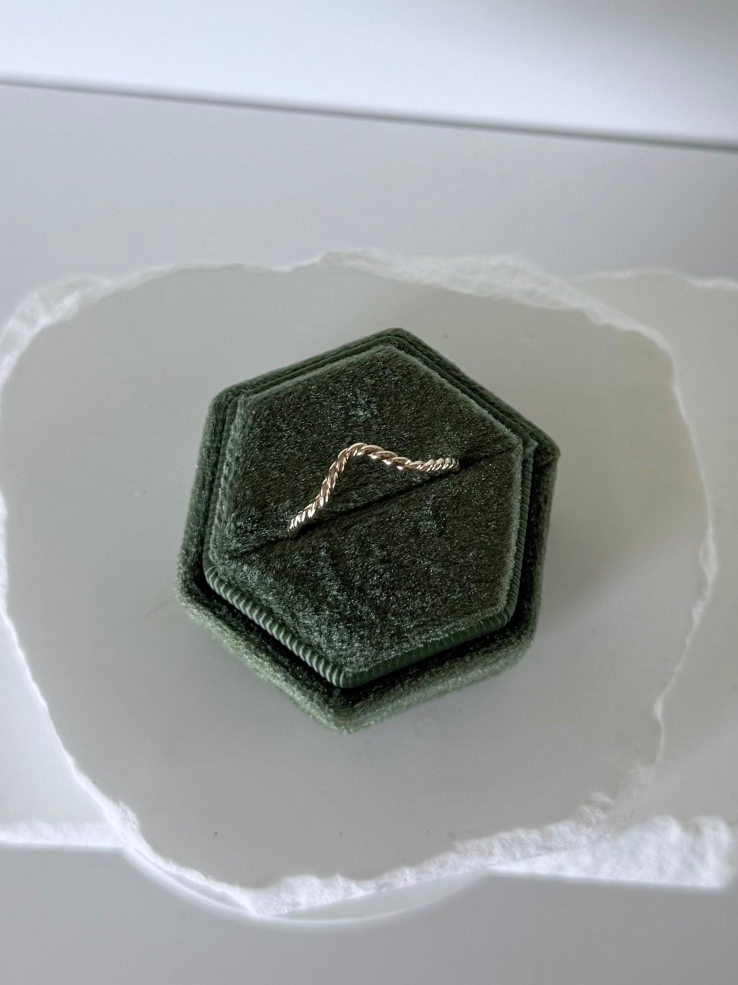 Chevron Twist Ring