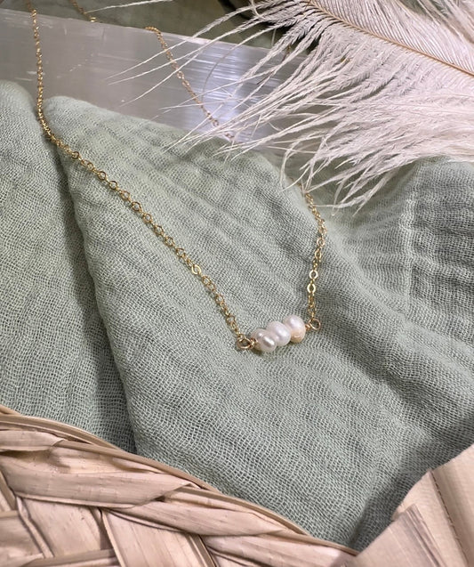 Three Freshwater Pearls Necklace